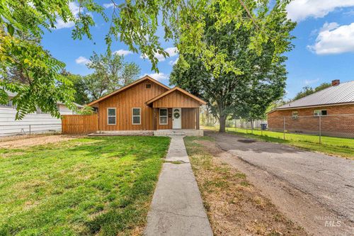 703 E Avenue D, Jerome, ID, 83338-2821 | Card Image