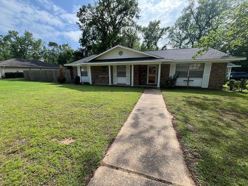 111 Valley Ln, Crockett, TX, 75835-1325 | Card Image