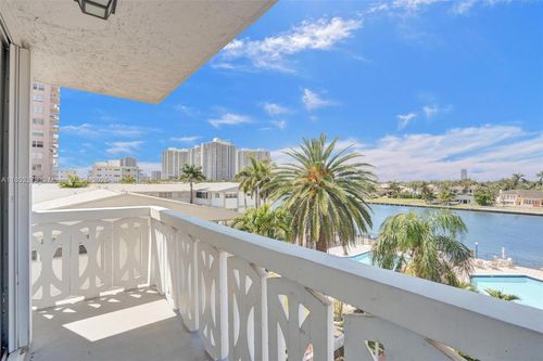 apt-410-3113 S Ocean Dr, Hallandale Beach, FL, 33009-7259 | Card Image