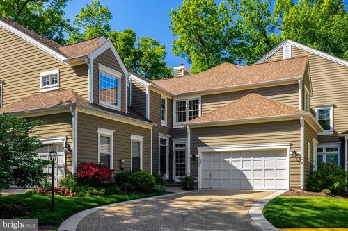 11413 Hollow Timber Way, RESTON, VA, 20194-1909 | Card Image
