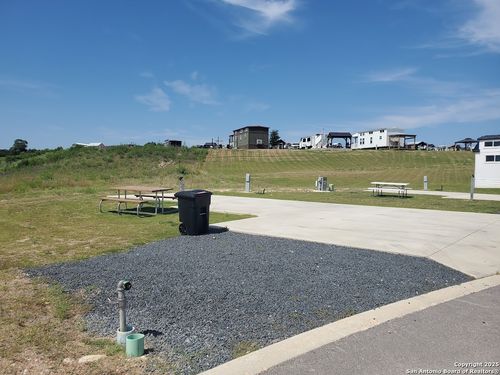 90-5386 Ranch Road 1376, Fredericksburg, TX, 78624 | Card Image