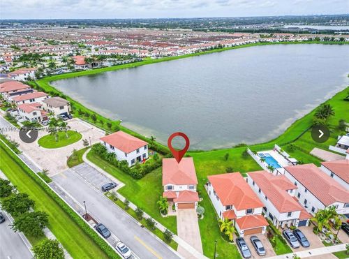 10091-10091 W 35th Ln, Hialeah, FL, 33018-2098 | Card Image