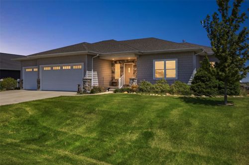 2791 Creekview Trl, Palo, IA, 52324-5704 | Card Image