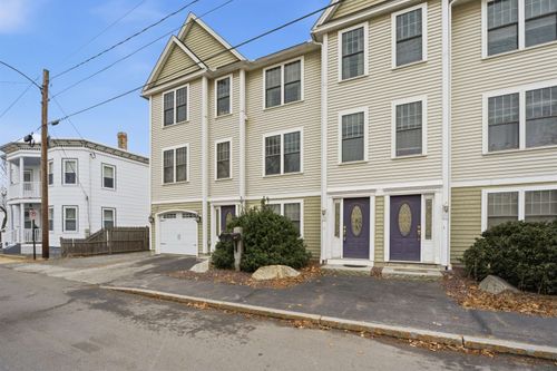 23 Krakow Ave, Manchester, NH, 03103-6313 | Card Image