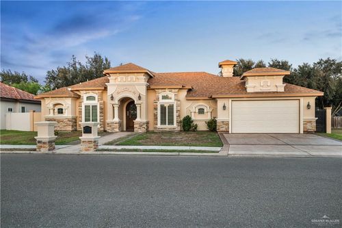 2820 Cuarzo St, Edinburg, TX, 78539-6687 | Card Image