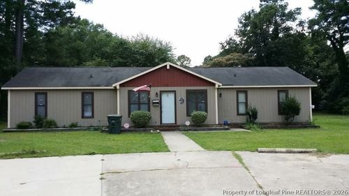 1437 Artesian Ct, Fayetteville, NC, 28304-3136 | Card Image