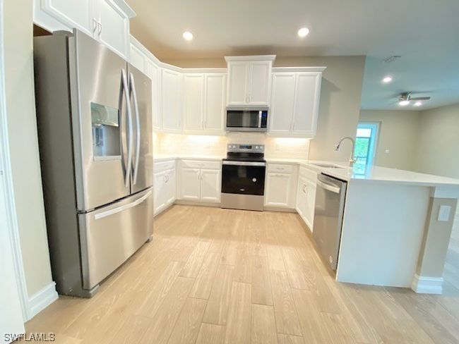 1023 Enbrook Loop, House attached with 2 bedrooms, 2 bathrooms and null parking in NAPLES FL | Image 4
