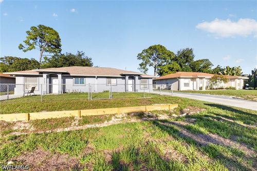 2400 55th Ter Sw, NAPLES, FL, 34116-5696 | Card Image