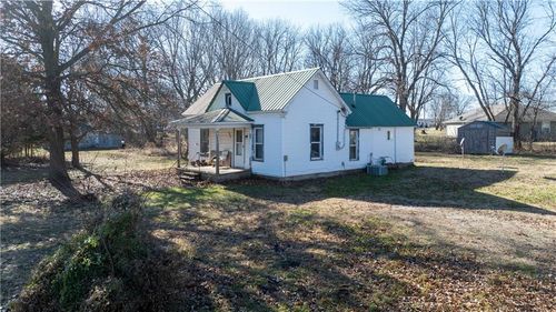 309 N Cumberland St, Green Ridge, MO, 65332-1016 | Card Image