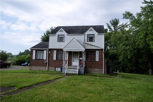 44 Forest Grove Rd, Coraopolis, PA, 15108-3461 | Card Image