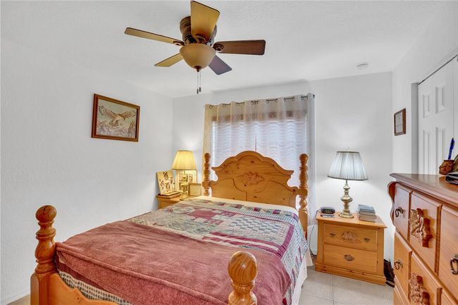 3rd bedroom also light and bright. | Image 20