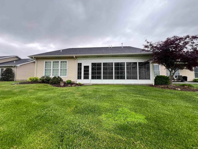 1155 N Fox Ridge Links Dr, Condo with 3 bedrooms, 2 bathrooms and null parking in Vincennes IN | Image 12