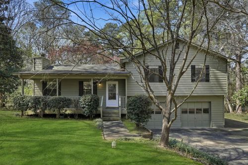 6040 Austin Dr Sw, Mableton, GA, 30126-4304 | Card Image