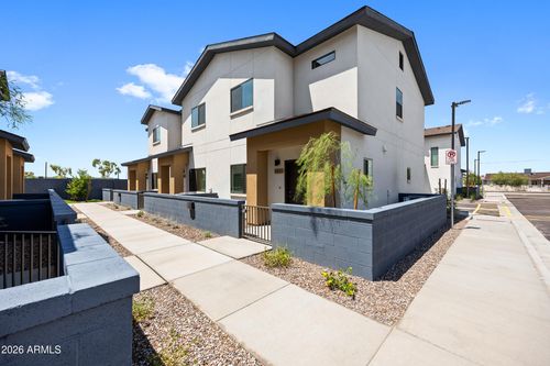 2333 E Mcarthur Dr, Tempe, AZ, 85288-4923 | Card Image
