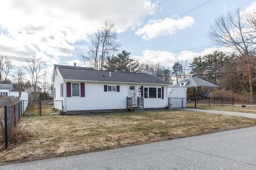 2 Muse Ter, Salem, NH, 03079-2921 | Card Image