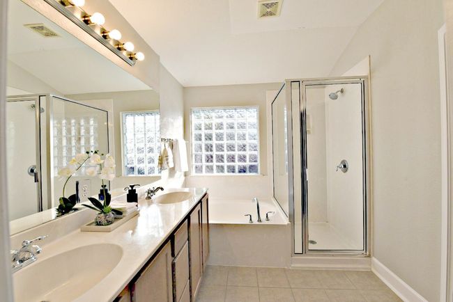11120 Old Quarry Rd, House other with 3 bedrooms, 2 bathrooms and 4 parking in Austin TX | Image 14
