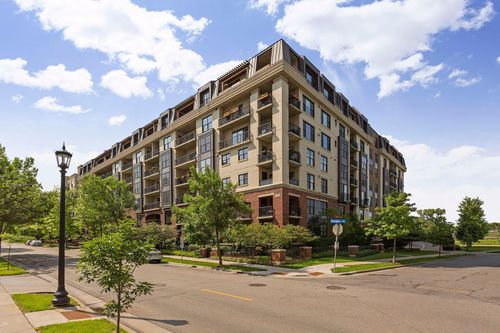 311a-317 Groveland Avenue, Minneapolis, MN, 55403 | Card Image