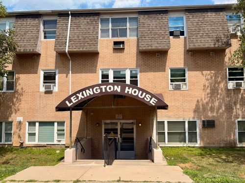 apt-204-30 Stevens St, Bridgeport, CT, 06606-4363 | Card Image