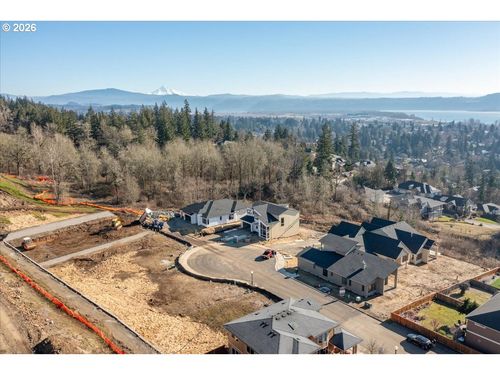 763 N V St, Washougal, WA, 98671-8571 | Card Image