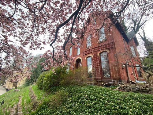 315 S Centre St, Pottsville, PA, 17901-3600 | Card Image