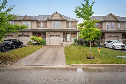 281 Vincent Dr, Ayr, ON, N0B1E0 | Card Image