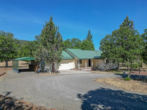 43050 Shoshoni Loop, Fall River Mills, CA, 96028-9701 | Card Image