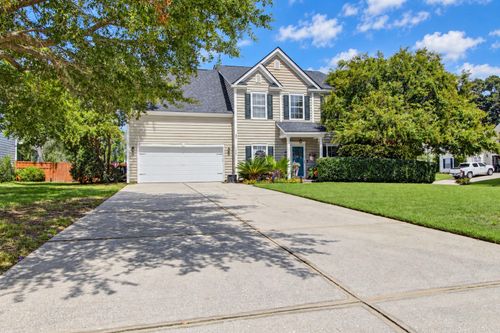 100 Brandy Ct, Summerville, SC, 29485-6270 | Card Image