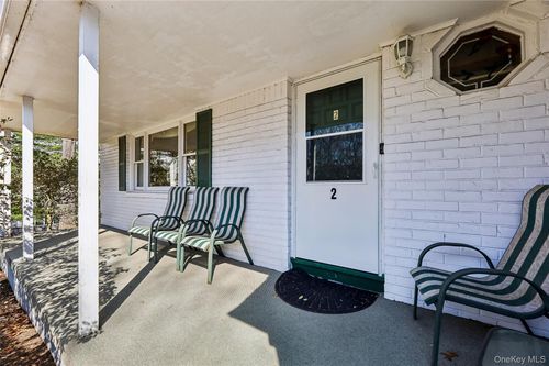2 Barbara Ln, Monsey, NY, 10952-2814 | Card Image