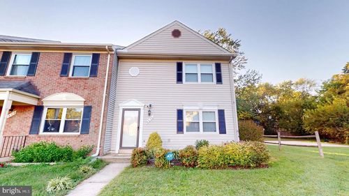 8576 Adamson St, MANASSAS, VA, 20110-6317 | Card Image