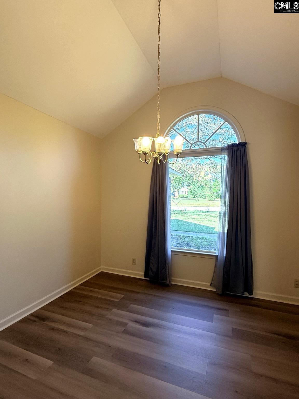 Residential Lease in Dalzell 3