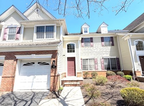 5 Magnolia Ln, Cedar Grove, NJ, 07009-1177 | Card Image