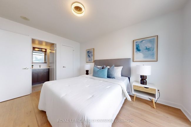 1707 - 80 Western Battery Rd, Condo with 2 bedrooms, 2 bathrooms and null parking in Toronto ON | Image 13