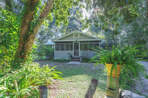 210 Pine Ave, Pomona Park, FL, 32181-2513 | Card Image