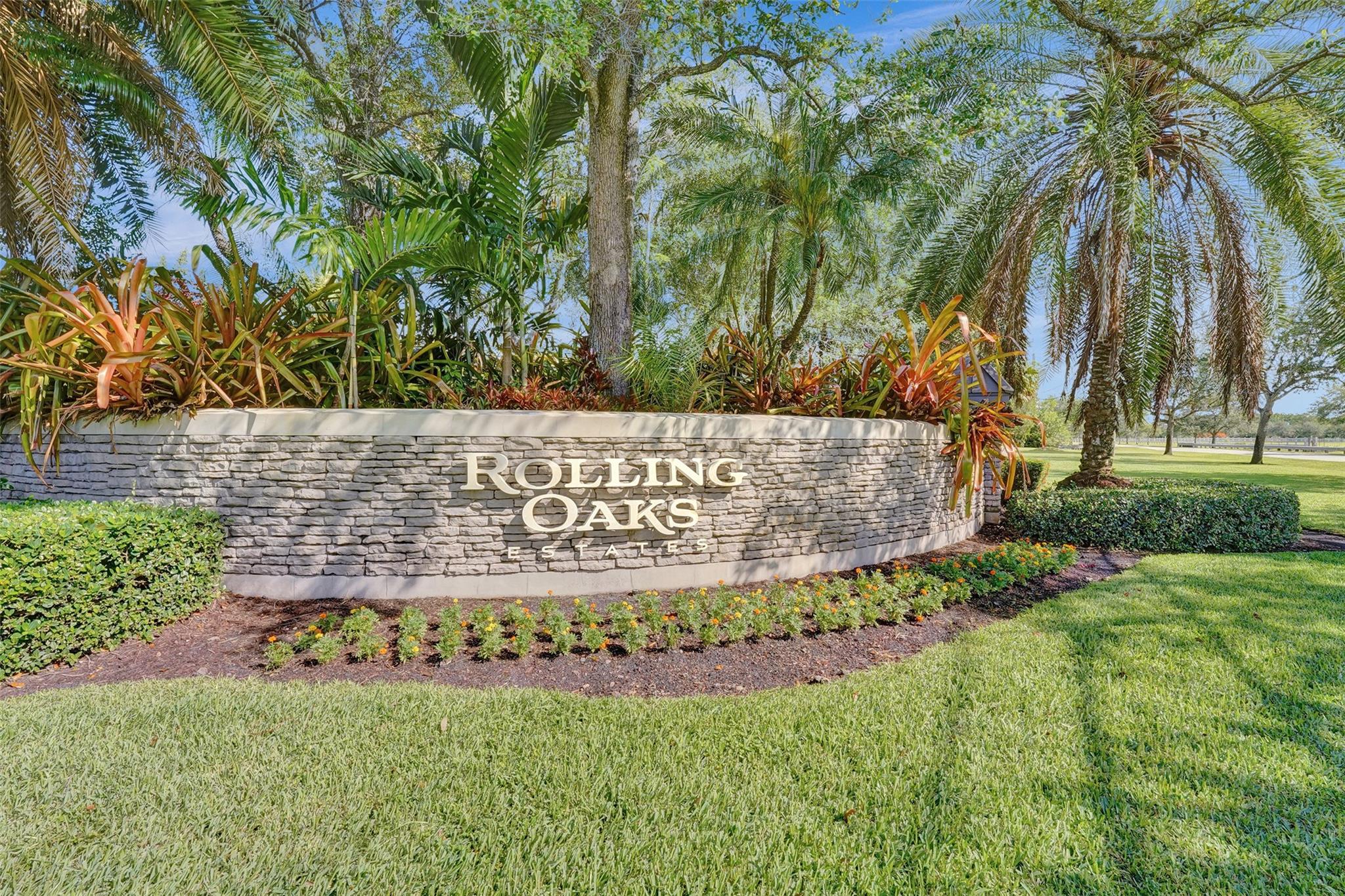 Rolling Oaks Estates Dr, Davie, FL 33331