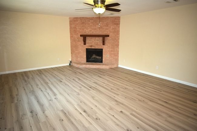 3928 Leafield Dr, House other with 4 bedrooms, 2 bathrooms and 4 parking in Austin TX | Image 6