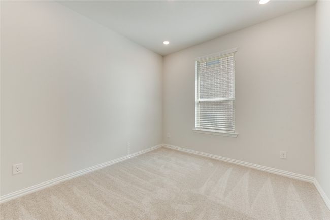 5813 Edward Dr, House other with 3 bedrooms, 2 bathrooms and null parking in Aubrey TX | Image 26