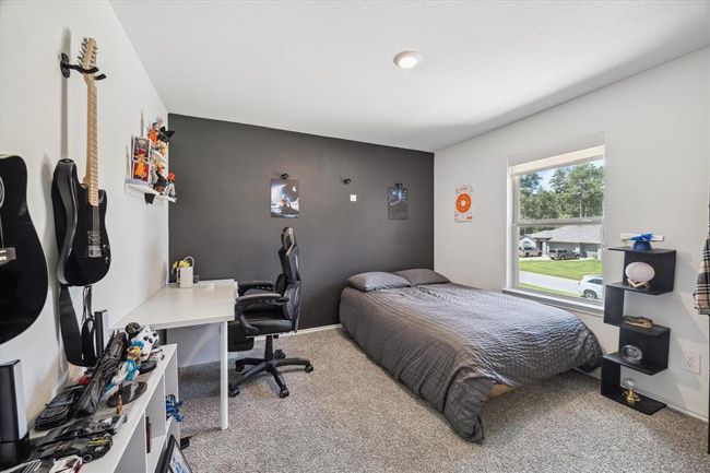 922 Forest Vw, House other with 5 bedrooms, 3 bathrooms and 3 parking in New Caney TX | Image 21