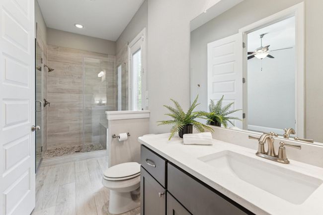 27016 Hidden Grove Landing Dr, House other with 5 bedrooms, 6 bathrooms and 3 parking in Spring TX | Image 25