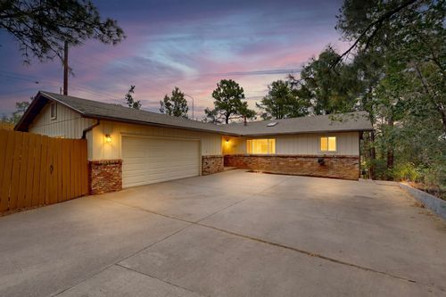 1990 Camino Redondo, Los Alamos, NM, 87544-2725 | Card Image
