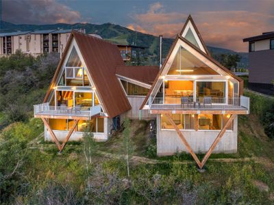 1857/1859 River Queen Lane, Home with 6 bedrooms, 4 bathrooms and null parking in Steamboat Springs CO | Image 2