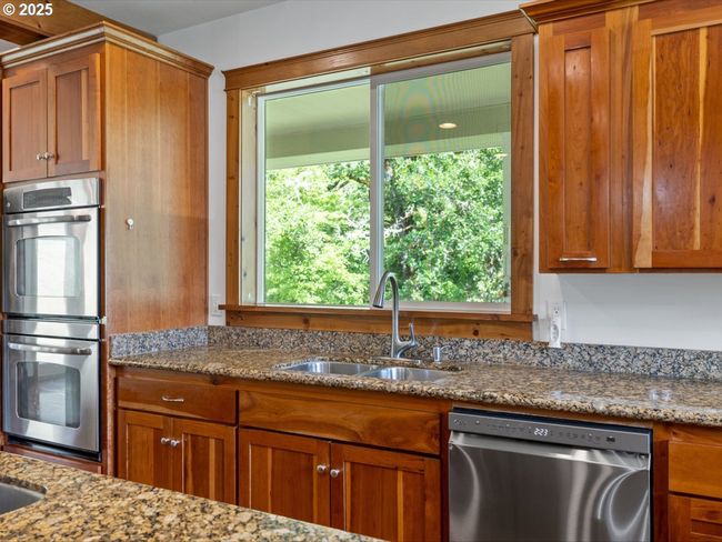 33678 Marys River Estates Rd, House other with 5 bedrooms, 3 bathrooms and 2 parking in Philomath OR | Image 6
