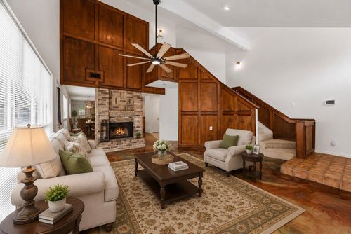 3806 Crystal Falls Dr, Missouri City, TX, 77459-4250 | Card Image