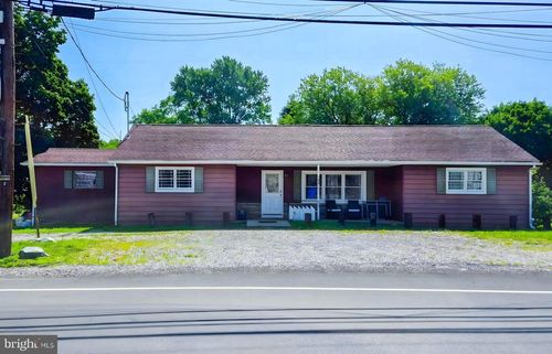 102 Red Lion Rd, Southampton, NJ, 08088-3532 | Card Image