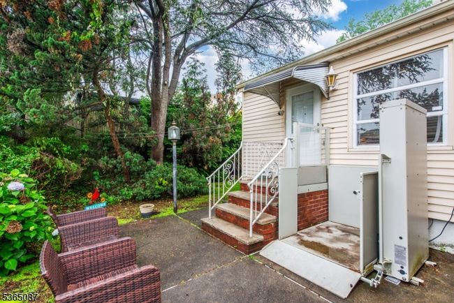 6 Rutgers Pl, House other with 4 bedrooms, 2 bathrooms and null parking in Clifton NJ | Image 5