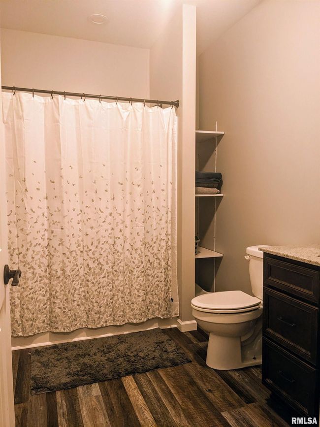 17359 Log Cabin Rd, House other with 4 bedrooms, 3 bathrooms and null parking in Ewing IL | Image 20