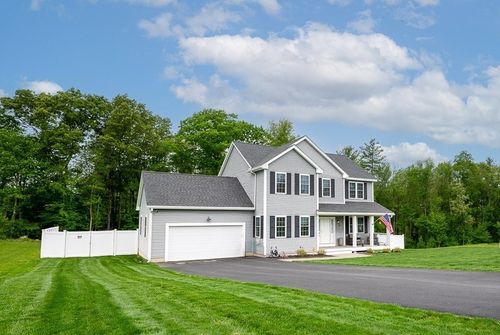 12 Whitin Hts, Douglas, MA, 01516-2285 | Card Image