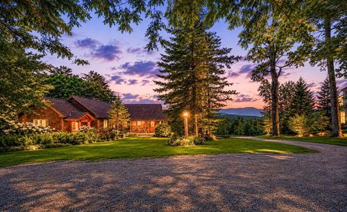 16 Heritage Dr, Sunapee, NH, 03782-2404 | Card Image