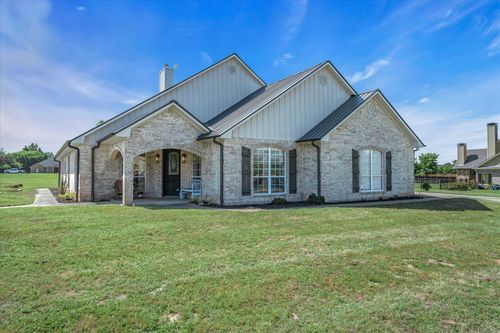 552 Heritage Ct, Canton, TX, 75103-8386 | Card Image