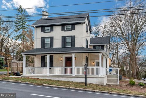 636 Ridge Pike, LAFAYETTE HILL, PA, 19444-2019 | Card Image