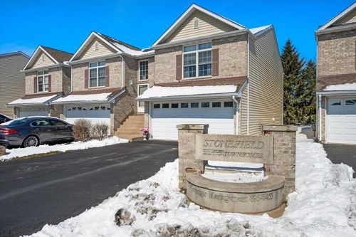 1499 Stonefield Dr, DeKalb, IL, 60115-8901 | Card Image